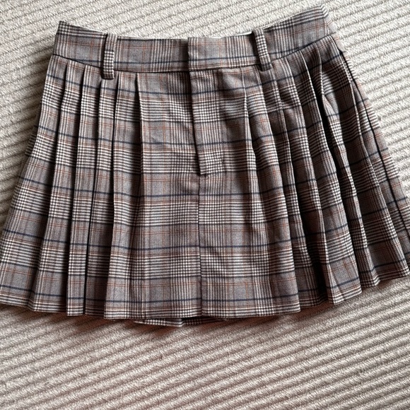 REVOLVE - L'Academie Multicolor Plaid Skirt - Picture 10 of 13